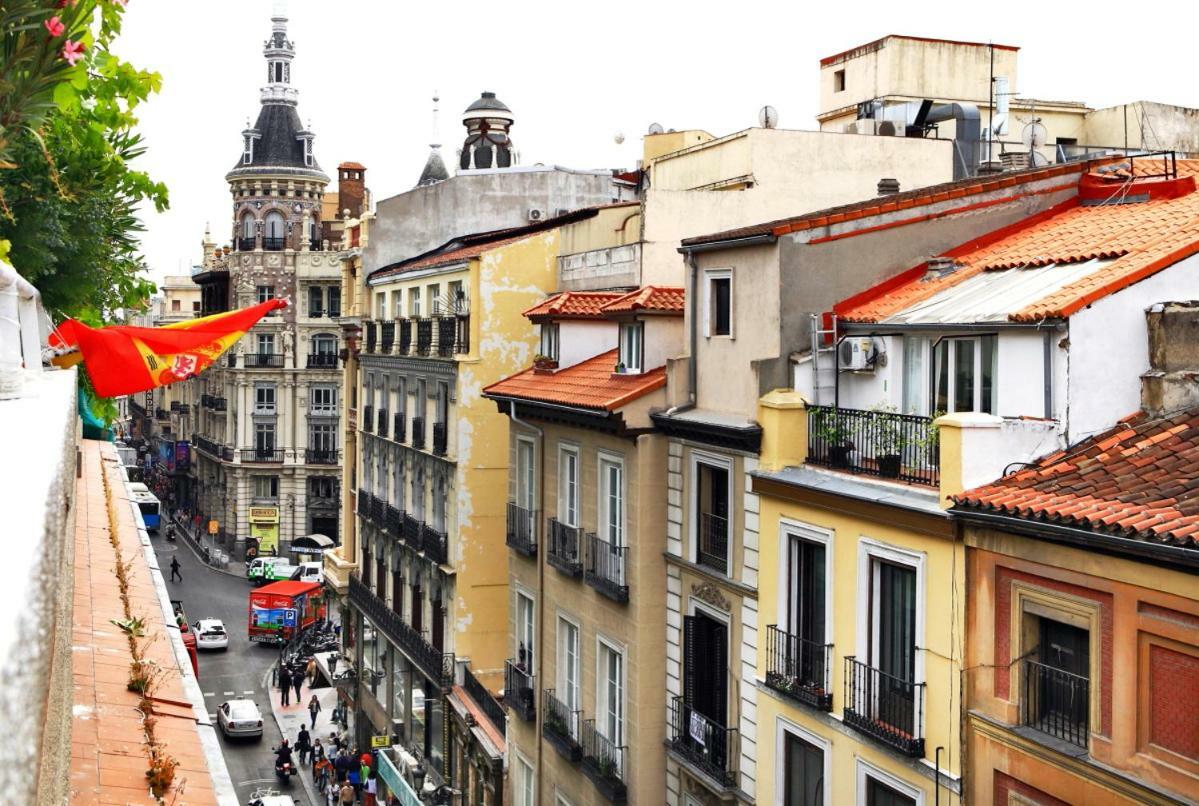 Estudio Puerta Del Sol Lejlighed Madrid Eksteriør billede